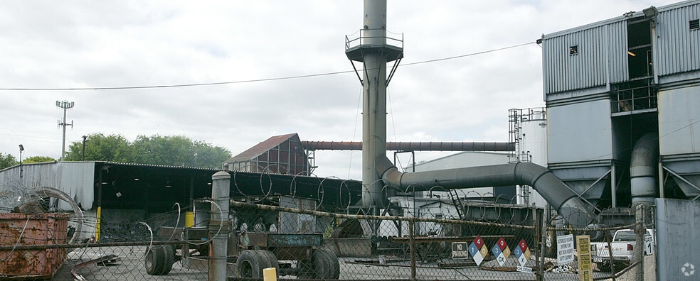 More Photos Of 616 33rd Pl N, Birmingham Manufacturing For Sale