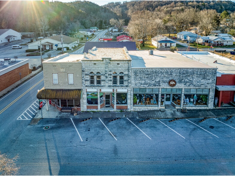 Primary Photo Of 103 Church St, Jasper Office Residential For Sale