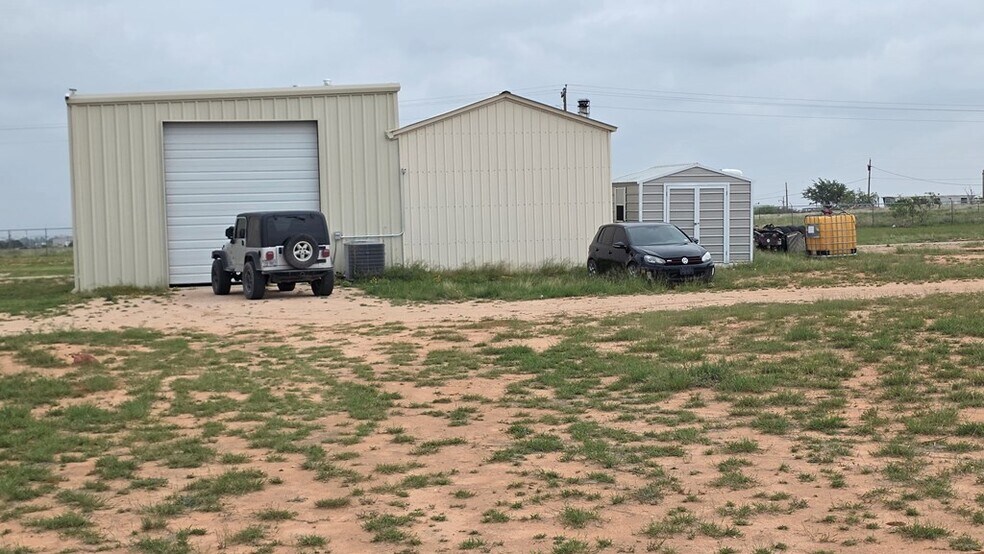 More Photos Of 2701-B S County Road 135, Midland Industrial For Lease