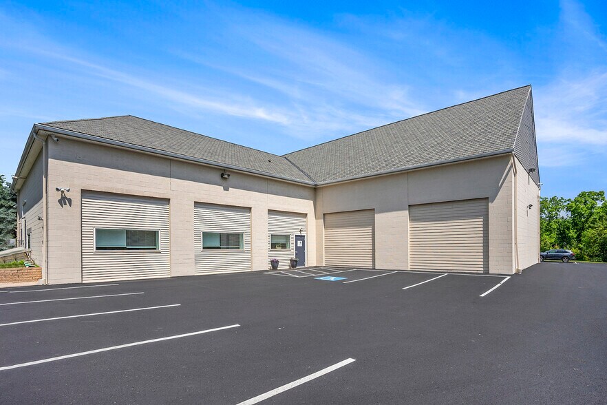 More Photos Of 3238 W Germantown Pike, Eagleville Medical For Lease