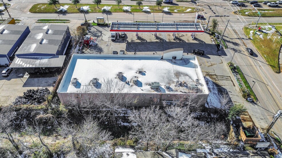 More Photos Of 5417 Anderson Rd, Houston Unknown For Lease