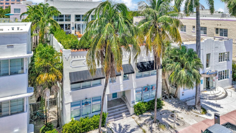 More Photos Of 826 Collins Ave, Miami Beach Storefront Retail Residential For Lease
