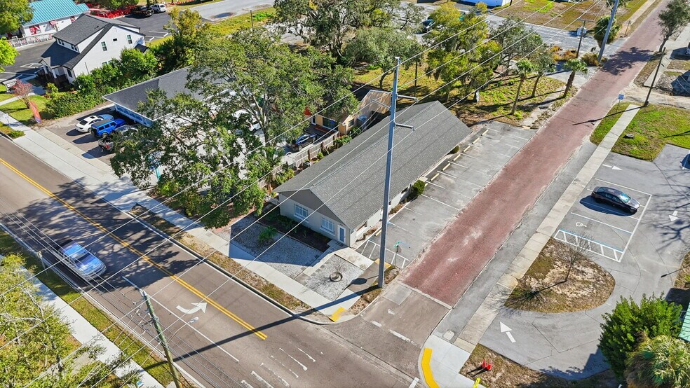 More Photos Of 500-510 Tarpon Ave E, Tarpon Springs Office For Sale