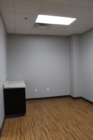 More Photos Of 120 Richard Jackson Blvd, Panama City Beach Office For Lease