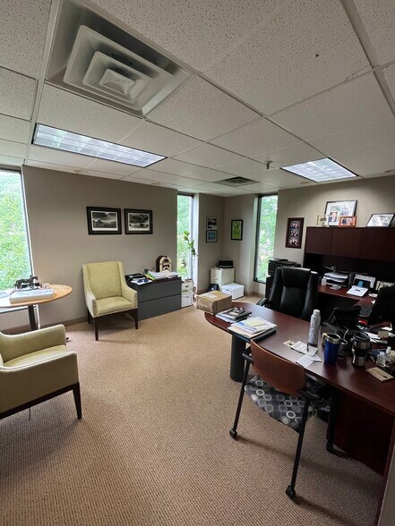 More Photos Of 120 Plato Blvd W, Saint Paul Warehouse For Lease