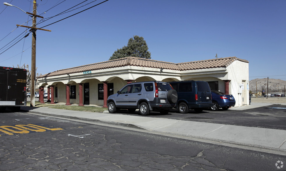 Primary Photo Of 15445 8th St, Victorville Office For Sale