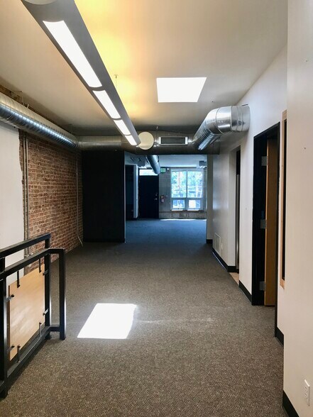 More Photos Of 482 S Broadway, Denver Storefront Retail Office For Lease