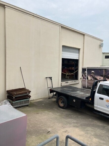 More Photos Of 7015-7125 Belton St, Richland Hills Warehouse For Lease