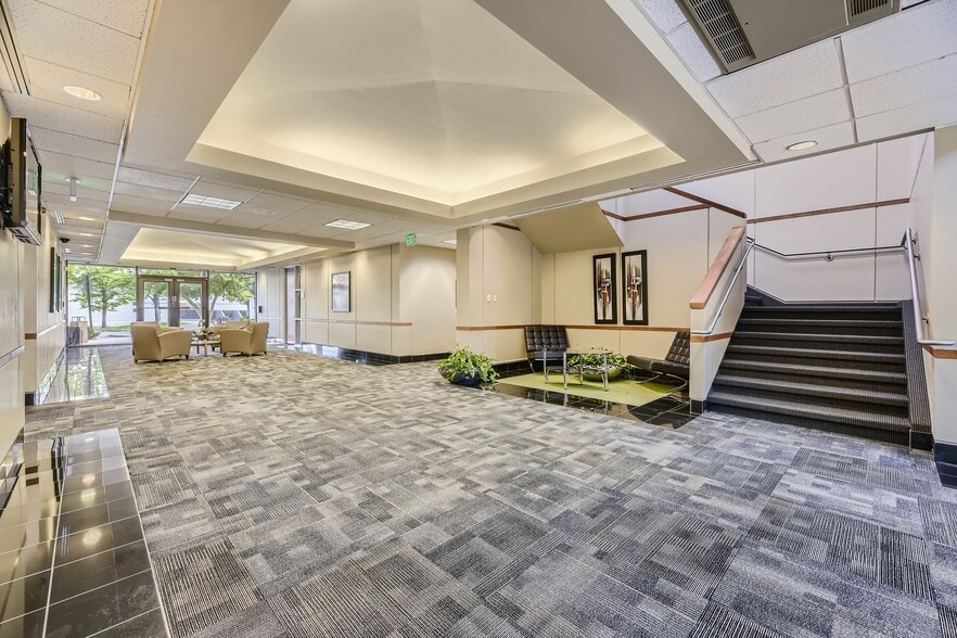 More Photos Of 98 Inverness Dr E, Englewood Office For Lease