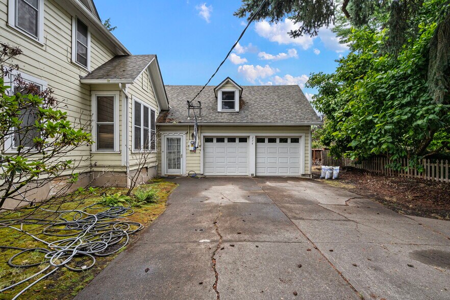 More Photos Of 292 S Garden Way, Eugene Land For Sale