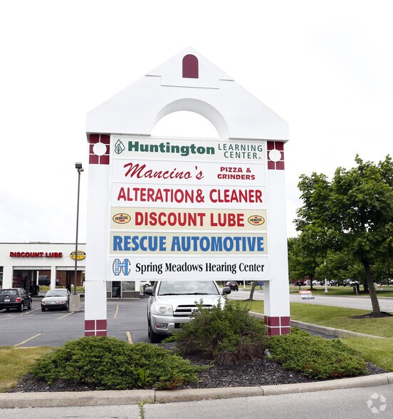 More Photos Of 6638-6650 Centers Dr, Holland Freestanding For Lease