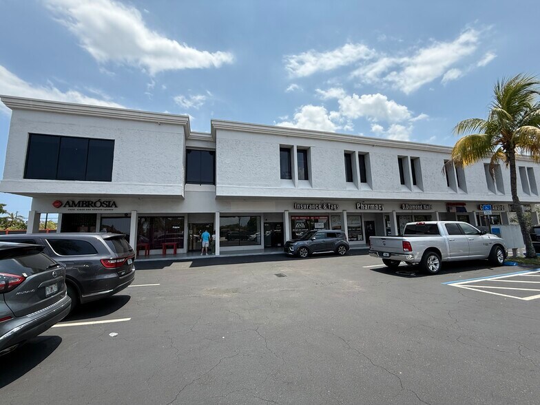 More Photos Of 429 W Hallandale Beach Blvd, Hallandale Unknown For Lease