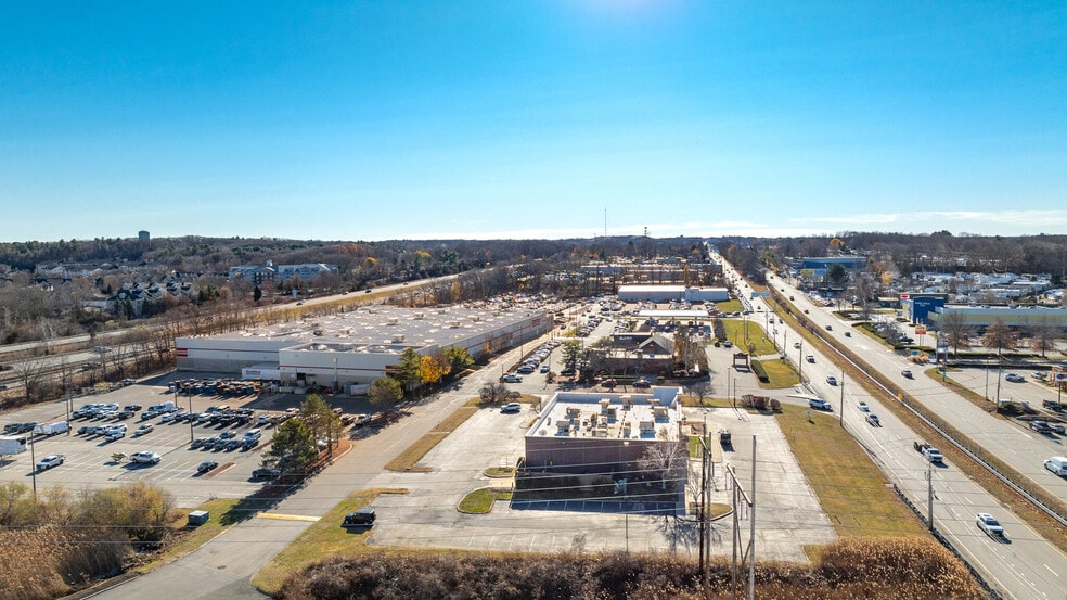 More Photos Of 195 Andover St, Danvers Land For Sale