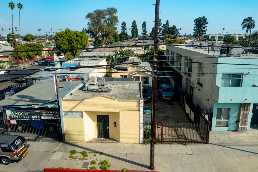 More Photos Of 6804 S Hoover St, Los Angeles Flex For Sale