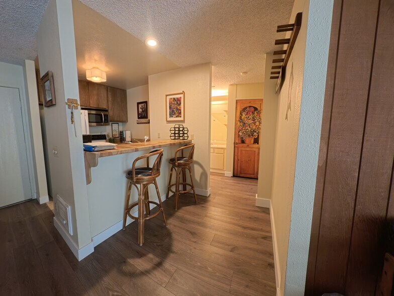 More Photos Of , Mammoth Lakes Multifamily For Sale