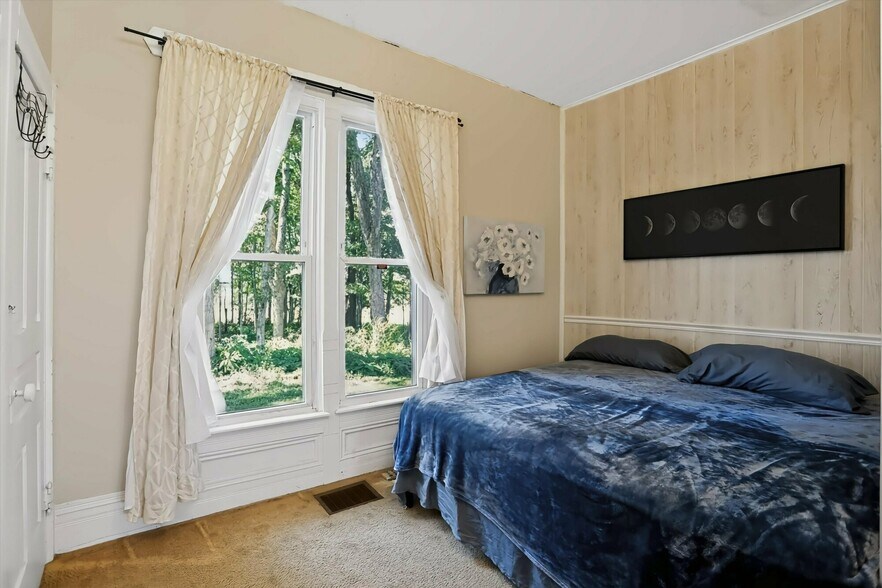 More Photos Of 1499 W Division Rd, Franklin Land For Sale