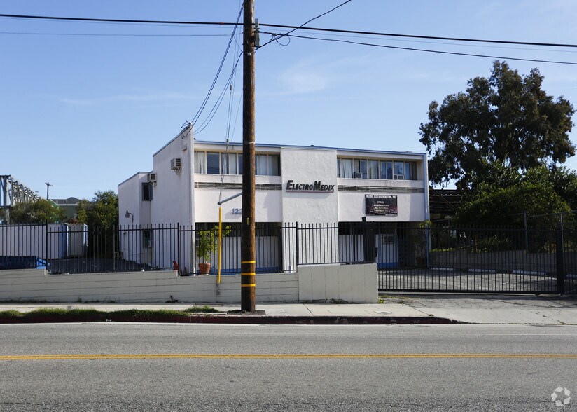 More Photos Of 1227 W Temple St, Los Angeles Loft Creative Space For Lease