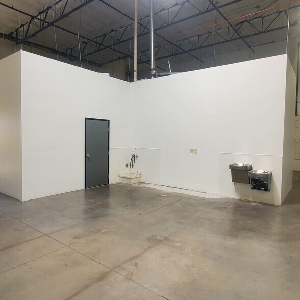 More Photos Of 990 S Rock Blvd, Reno Warehouse For Lease