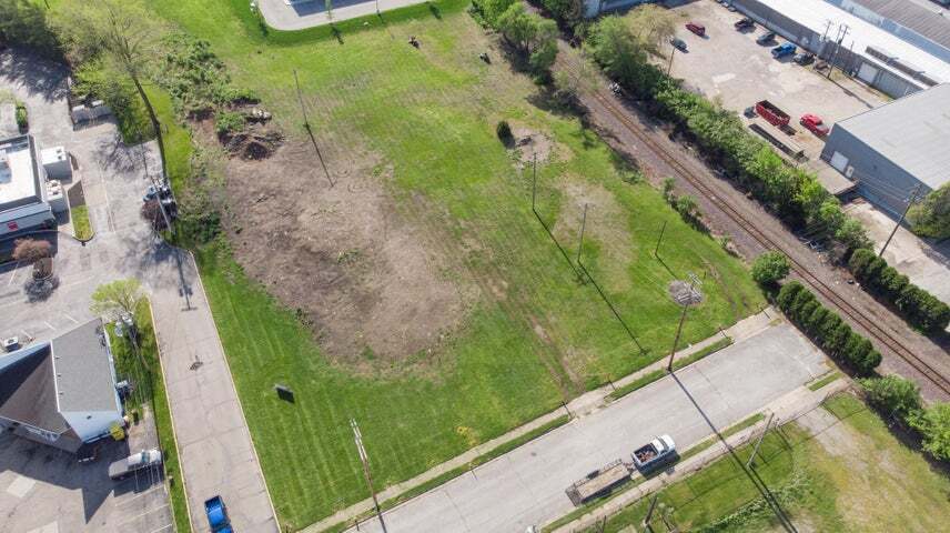 More Photos Of 40 Zischler St, Springfield Land For Sale