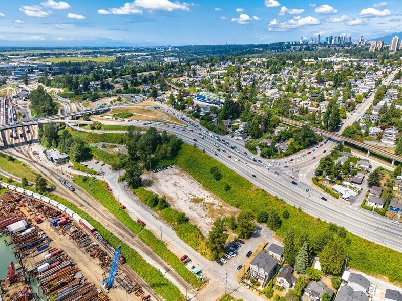 More Photos Of 502 Twentieth St, New Westminster Land For Lease