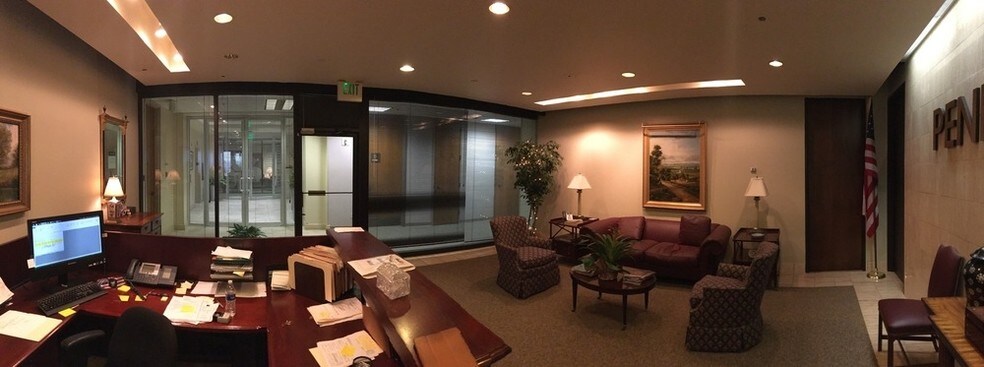 More Photos Of 2237 S Acadian Trwy, Baton Rouge Office For Lease