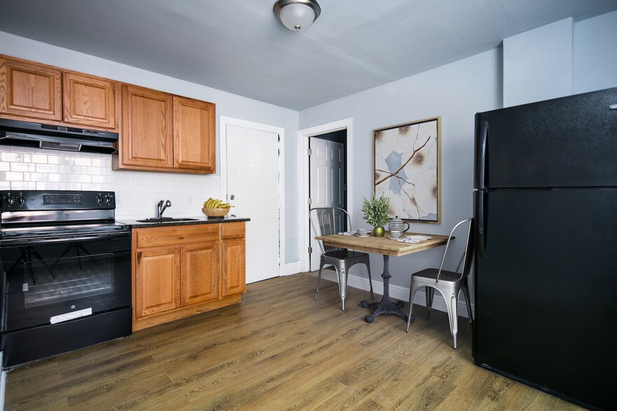 More Photos Of 55-57 S Potomac St, Hagerstown Apartments For Sale