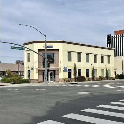 Primary Photo Of 801 N Ross St, Santa Ana Office For Sale