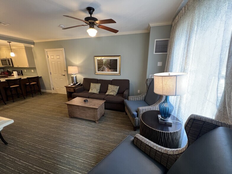 More Photos Of 22 Mountain dr, Lincoln Multifamily For Sale