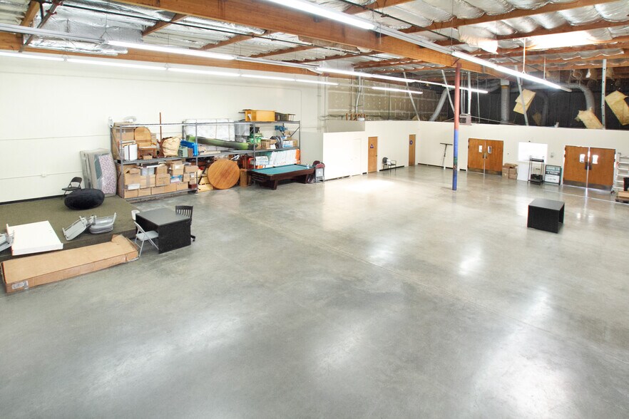 More Photos Of 1811 S 7th St, San Jose Warehouse For Sale