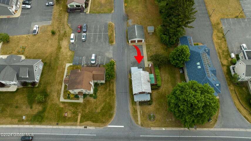 More Photos Of 460 Maple Ave, Saratoga Springs Storefront Retail Residential For Lease