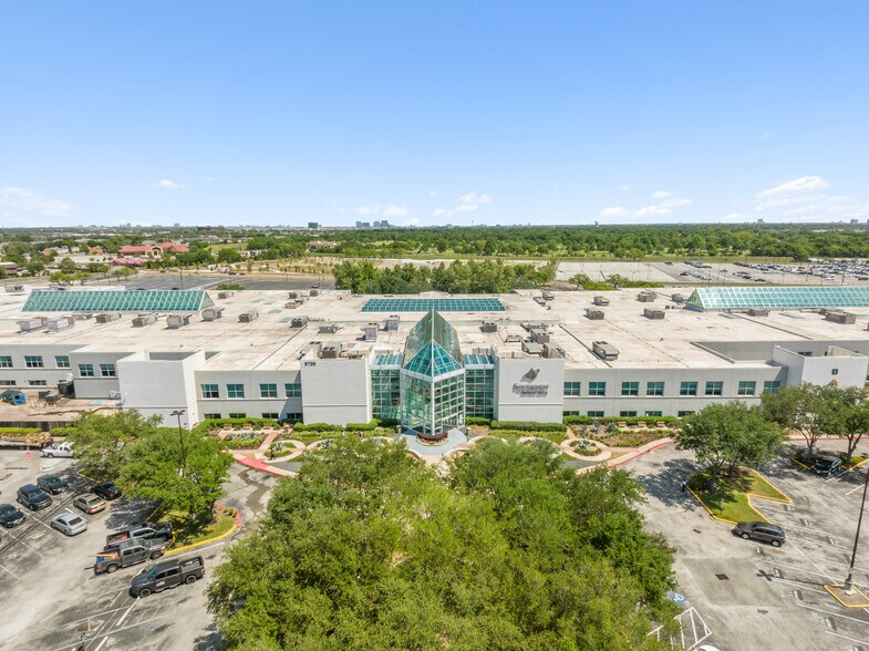 More Photos Of 9700-9702 Bissonnet St, Houston Office For Lease