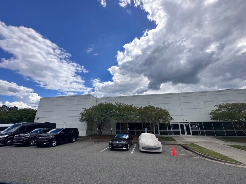 More Photos Of 10700 World Trade Blvd, Raleigh Warehouse For Lease