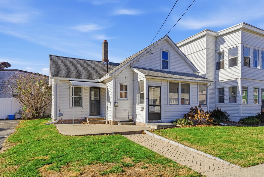 More Photos Of 285-289 East St, Ludlow Apartments For Sale