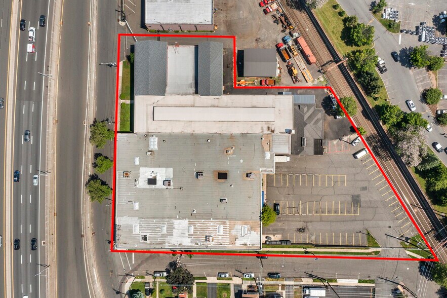 Primary Photo Of 100-118 John F Kennedy Dr N, Bloomfield Warehouse For Sale