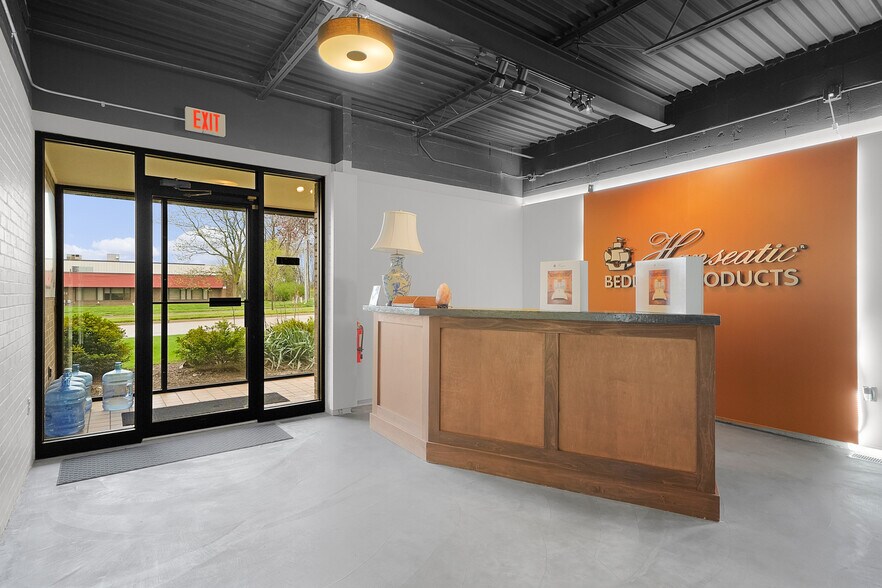 More Photos Of 4130 44th St SE, Grand Rapids Office For Sale