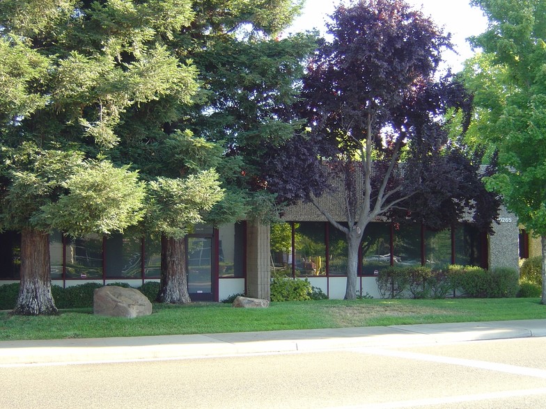 Primary Photo Of 10265 Rockingham Dr, Rancho Cordova Office For Lease