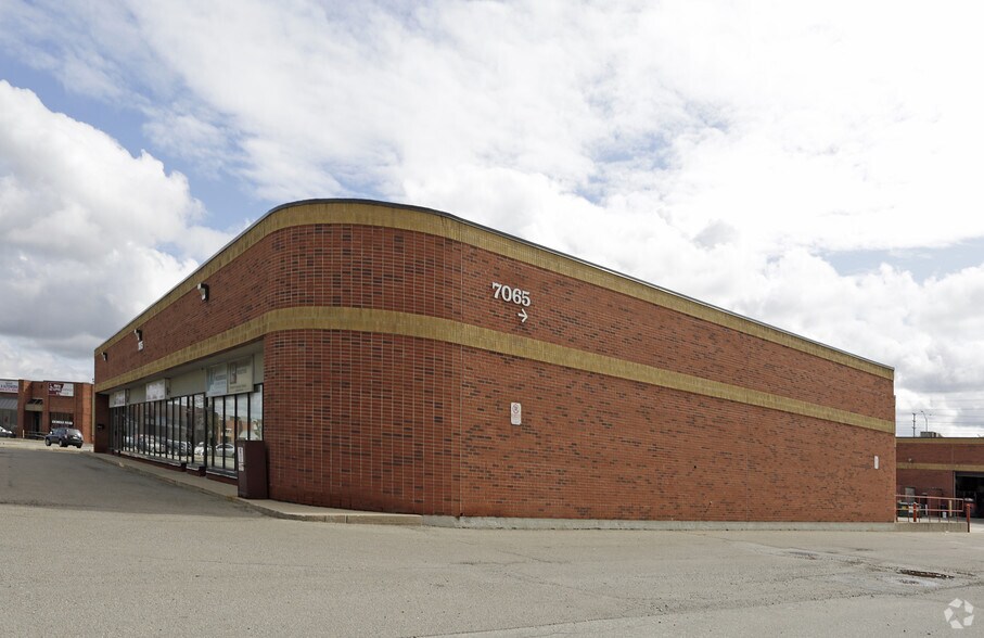 Primary Photo Of 7015 Tranmere Dr, Mississauga Warehouse For Lease
