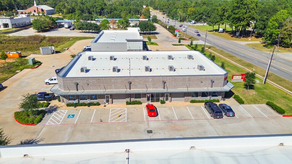 More Photos Of 2525 N Frazier St, Conroe Office Residential For Sale