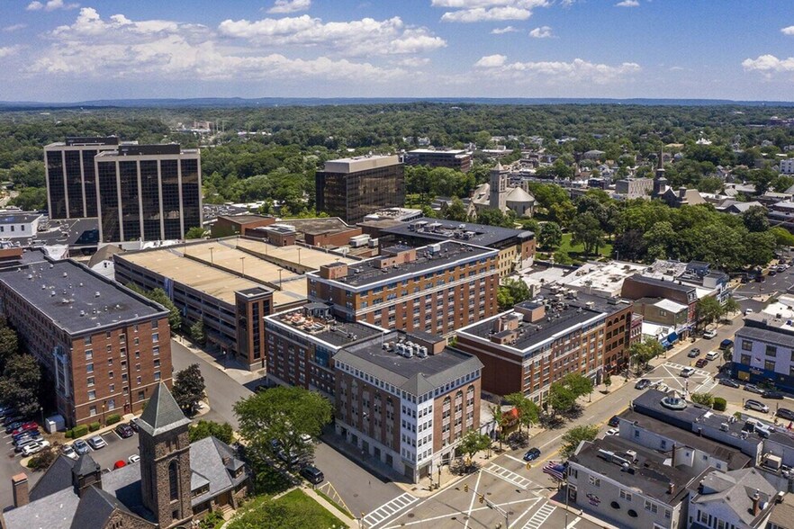 More Photos Of 30 Cattano Ave, Morristown Apartments For Lease