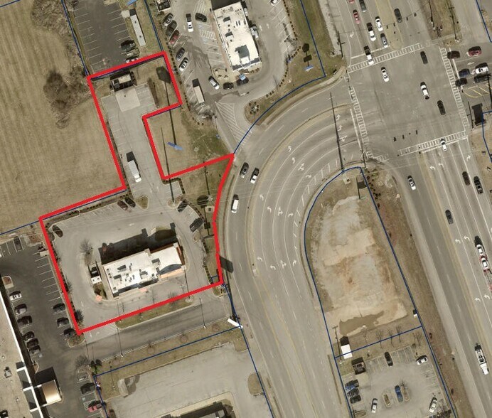 More Photos Of 133 Three Springs Rd, Bowling Green Restaurant For Lease