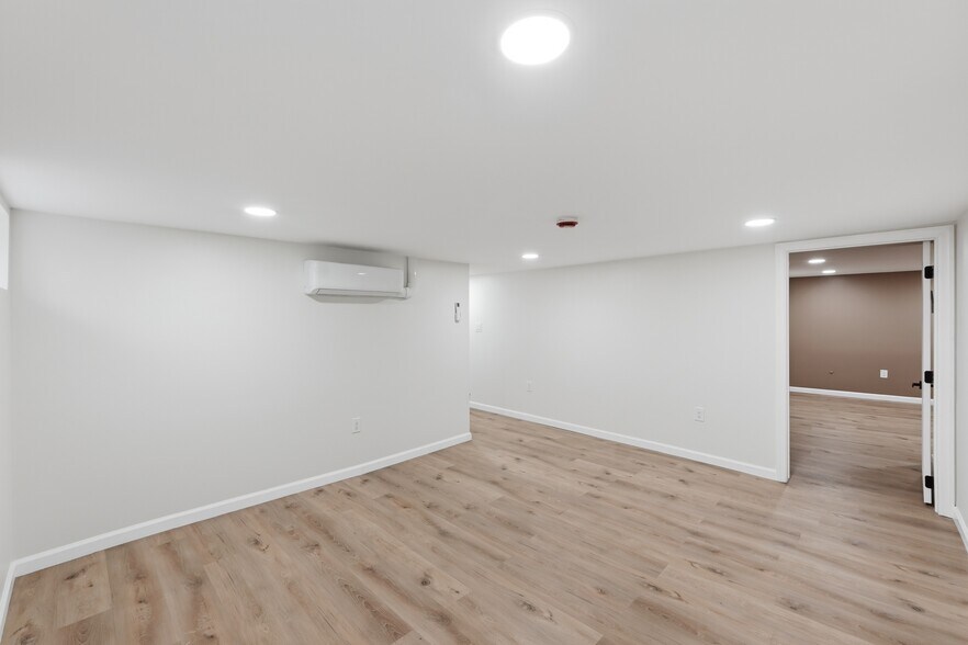 More Photos Of 82 Grove St, Montclair Apartments For Sale