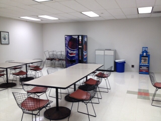 More Photos Of 1111 E Touhy Ave, Des Plaines Office For Sale