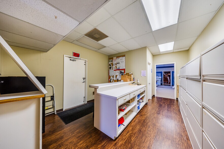 More Photos Of 27228 E Hardy Rd, Spring Warehouse For Sale