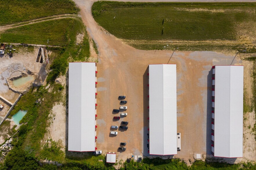 More Photos Of 3882 S Highway 287, Decatur Light Manufacturing For Lease