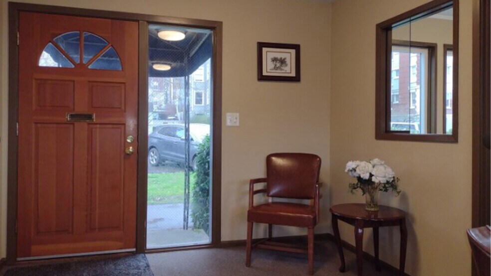 More Photos Of 215 Tacoma Ave S, Tacoma Office For Sale