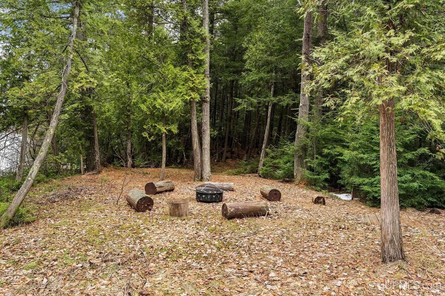 More Photos Of 505 E Bass Woods Ln, Gwinn Specialty For Sale