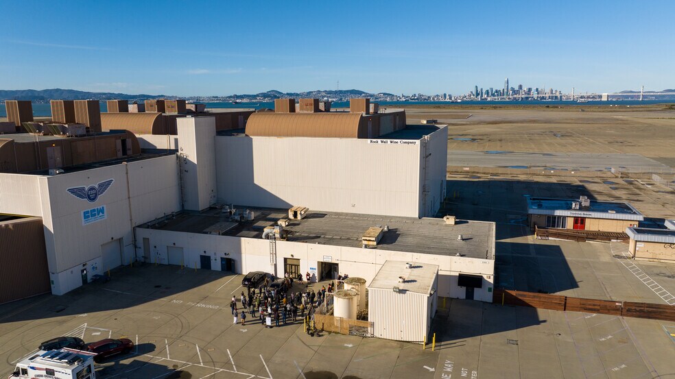 More Photos Of 2301 Monarch St, Alameda Warehouse For Lease