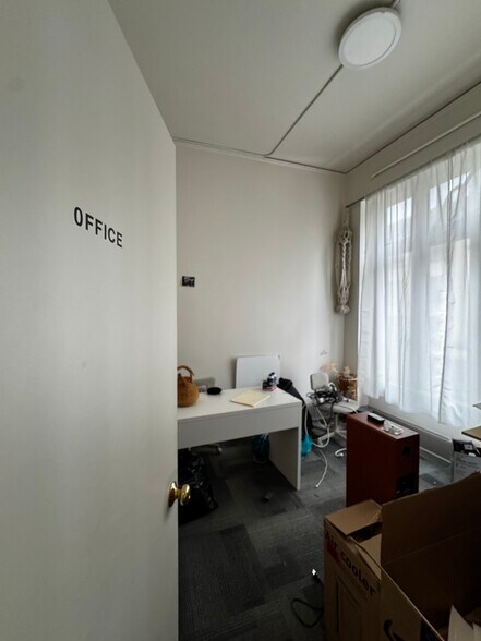 More Photos Of 316 SW 11th Ave, Portland Storefront Retail Office For Lease