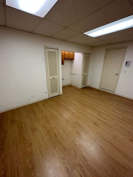 More Photos Of 9165 W Van Buren St, Tolleson General Retail For Lease