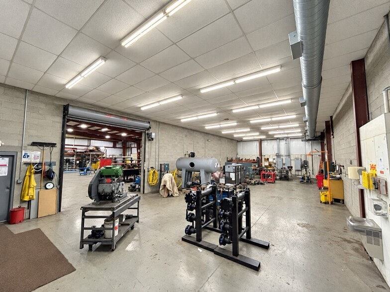 More Photos Of 3753 Round Bottom Rd, Cincinnati Warehouse For Lease